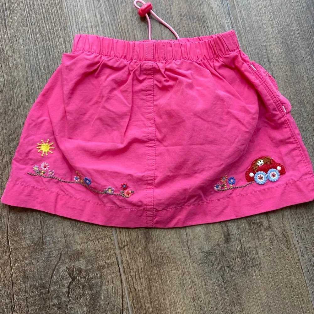OshKosh B'gosh Pink Skirt 12 Months Embroidered Flowers Cotton Nylon Spring Y2K‎